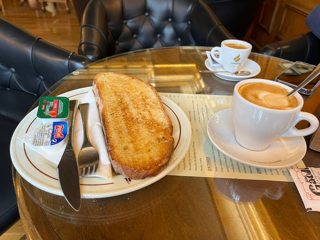 Gaudi Hotel Astorga主图