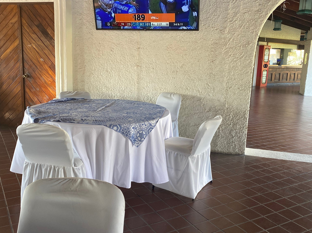 Cabo Blanco Hotel and Marina主图