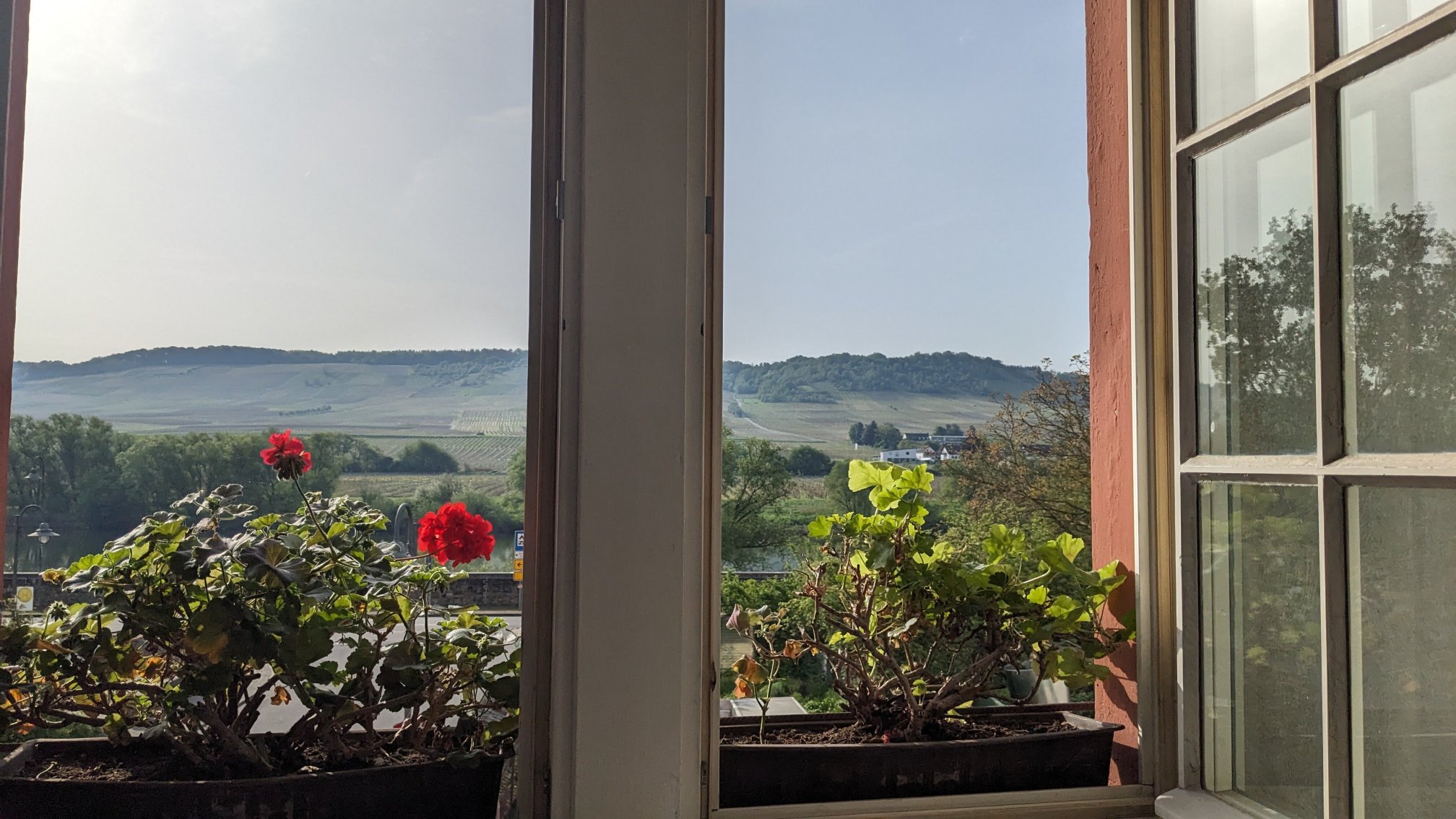 Weingut Himmeroder Hof-官方