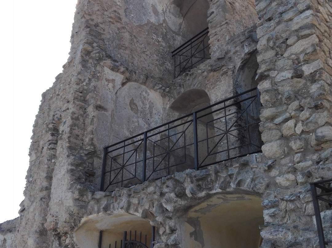 Castello Della Valle-Fiumefreddo Bruzio必去景点