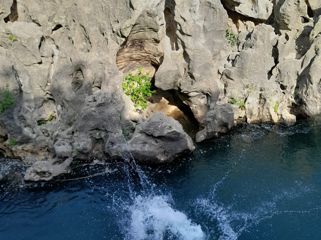 Bureau des Moniteurs de la Vallée de l'Herault-冈热必去景点
