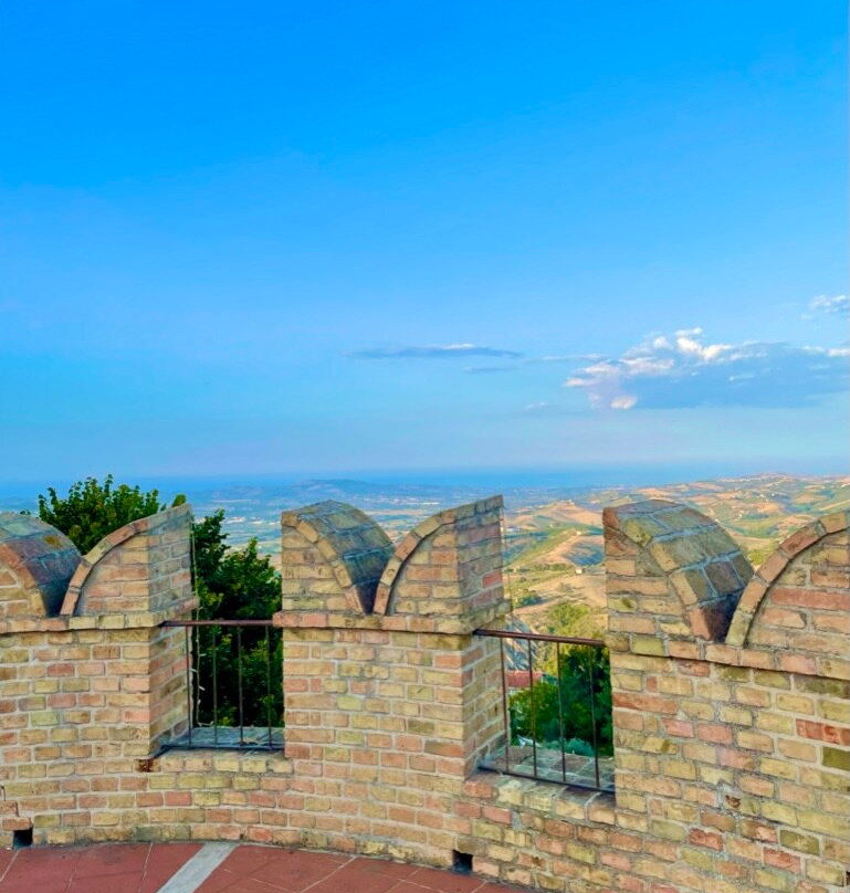 Torrione e Mura Difensive景点图片