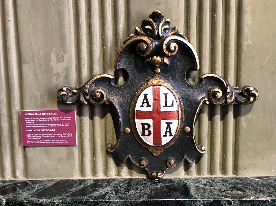 Palazzo Comunale-阿尔巴必去景点