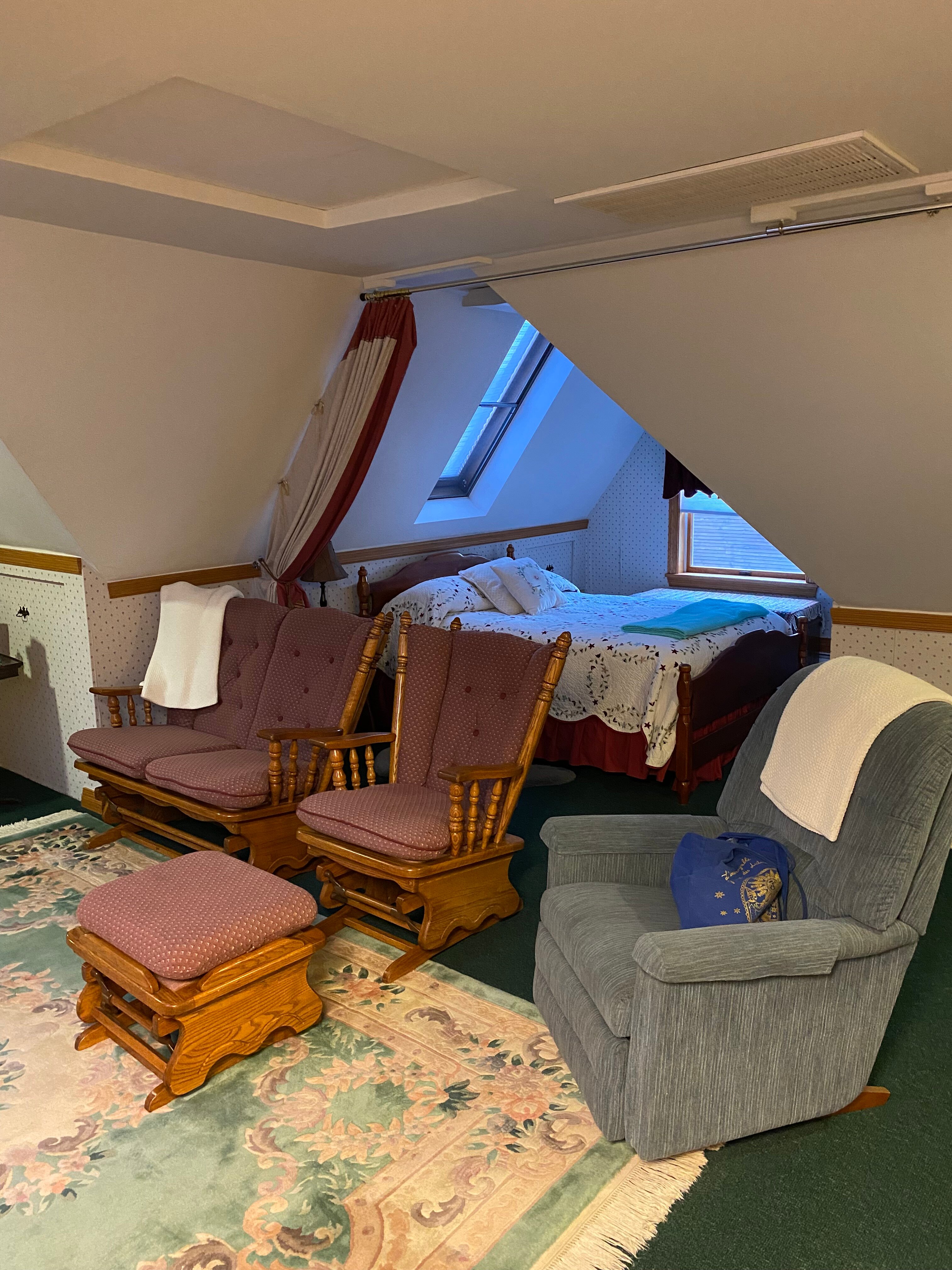 Victorian Loft-官方