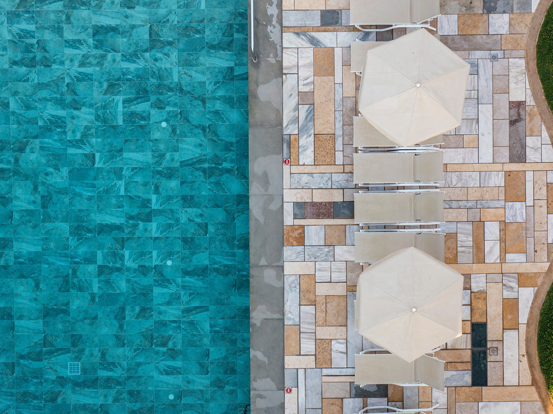 Mythos Suites Hotel主图