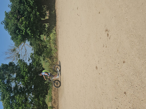 E-Way Adventure-阿让必去景点