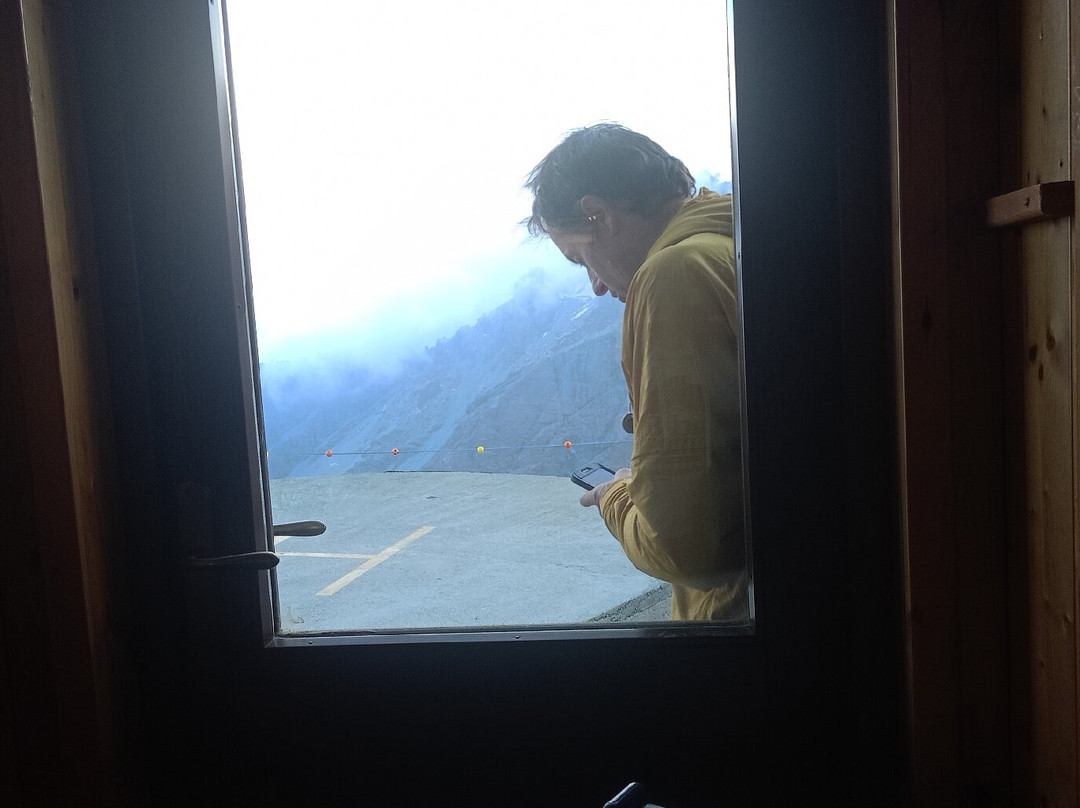 Rifugio Guide della Valle d’Ayas主图