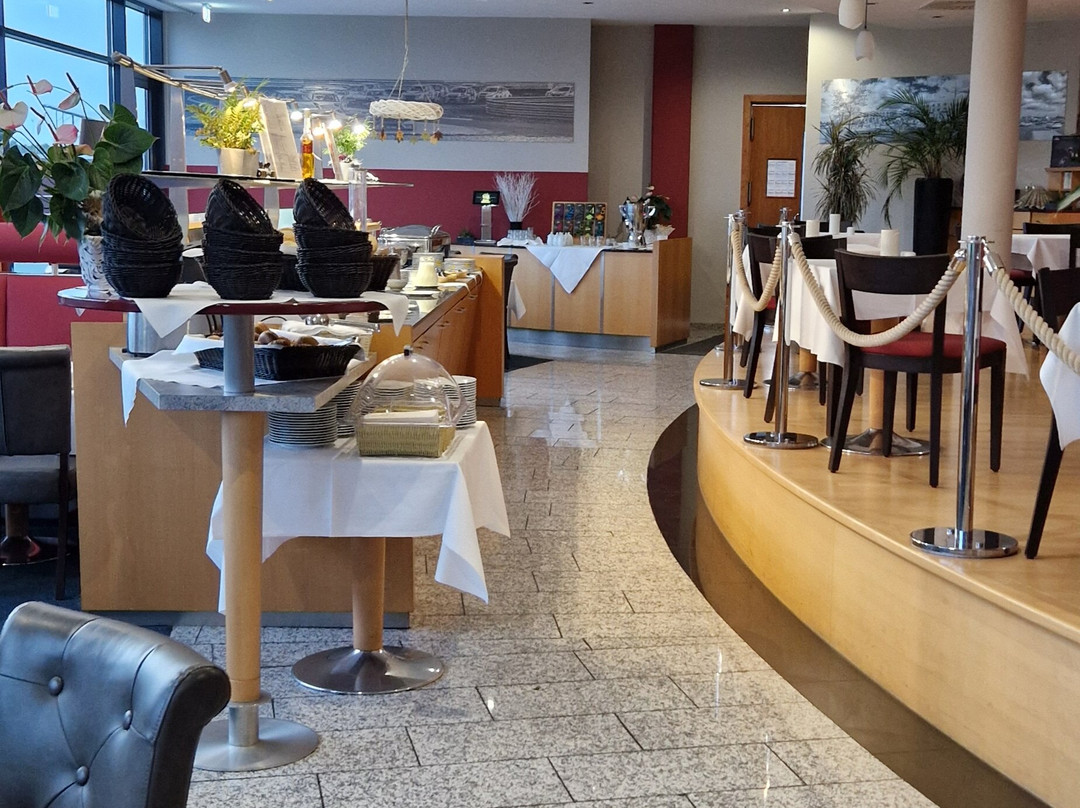 Hotel Motorsport Arena主图