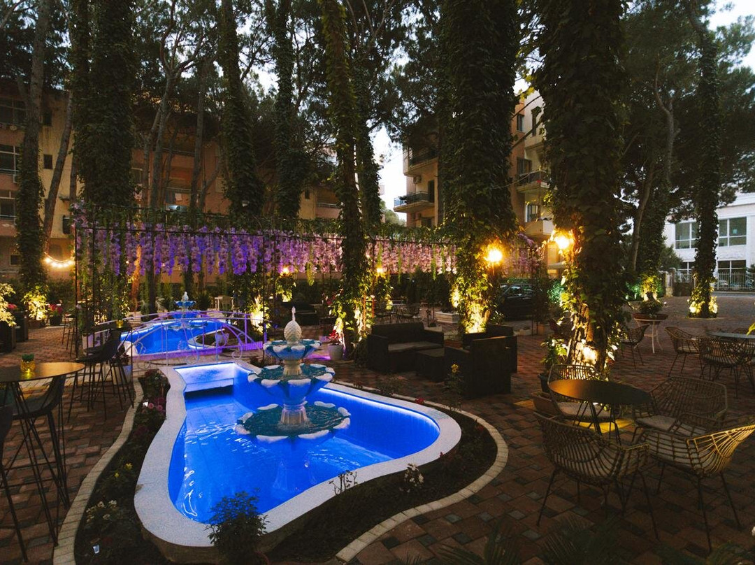 Hotel Mali I Robit主图