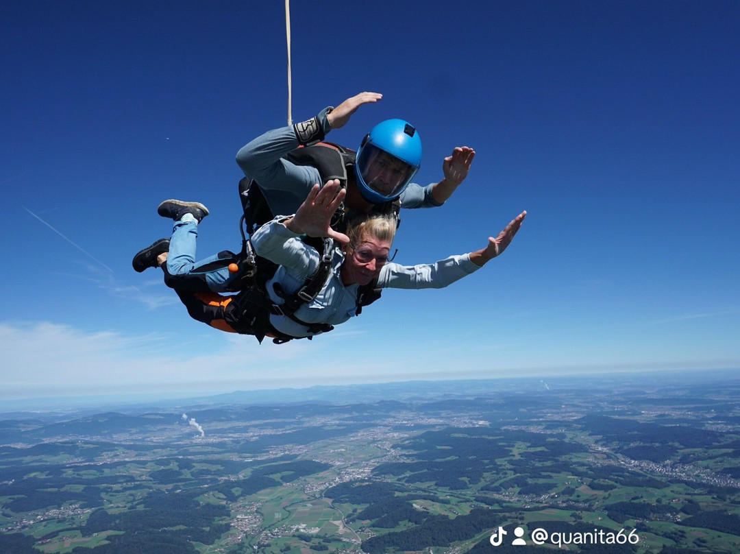 Skydive Luzern-Neudorf必去景点