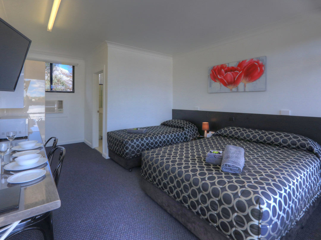 Twin Swans Motel主图