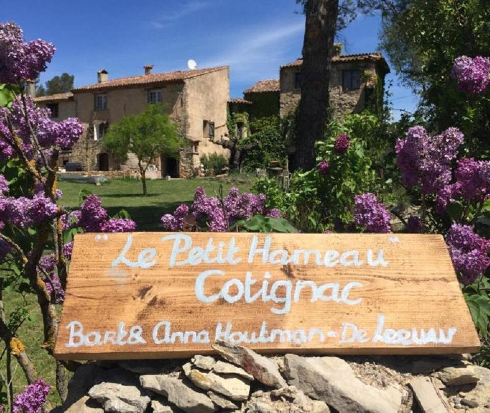 Domaine Le Petit Hameau