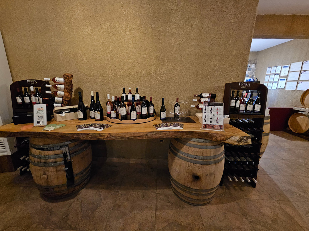 Petra Marinou Winery-Linopotis必去景点