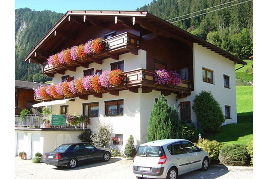 Gastehaus Emberger主图