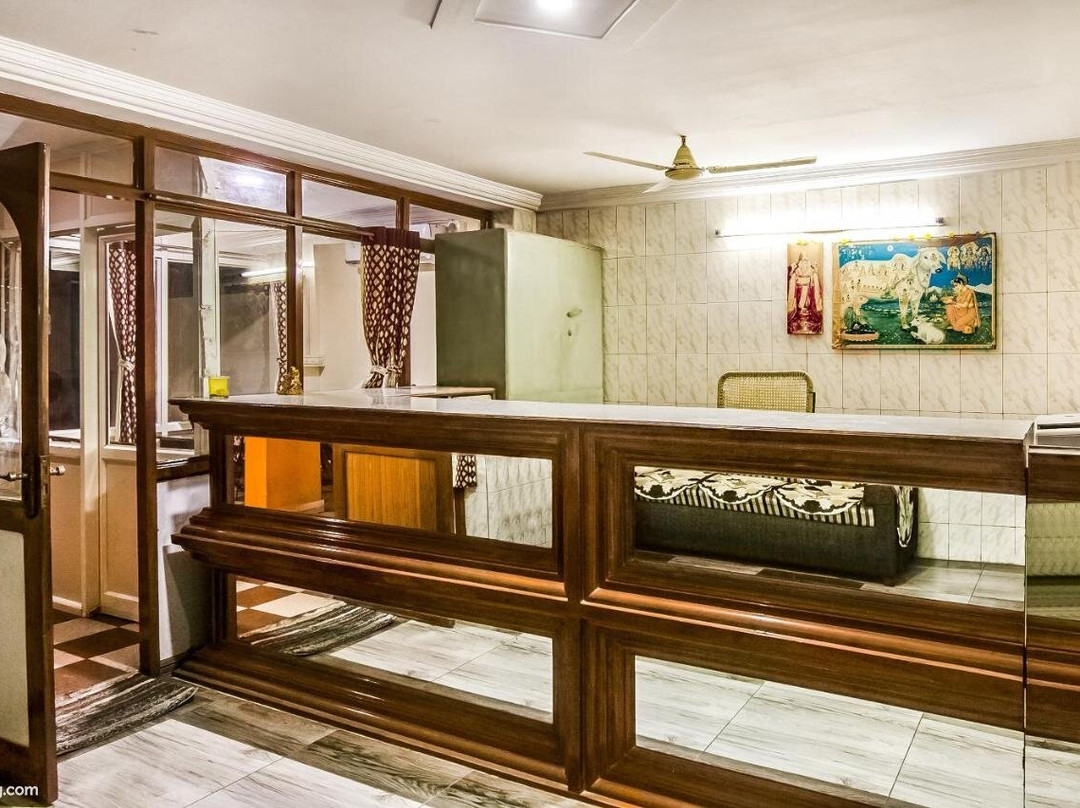 SPOT ON Sri Surya Lodge