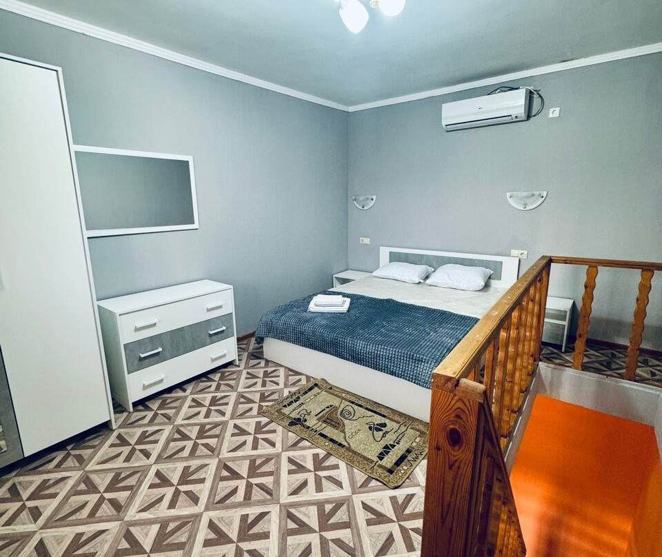 Abkhazskii Dvorik主图