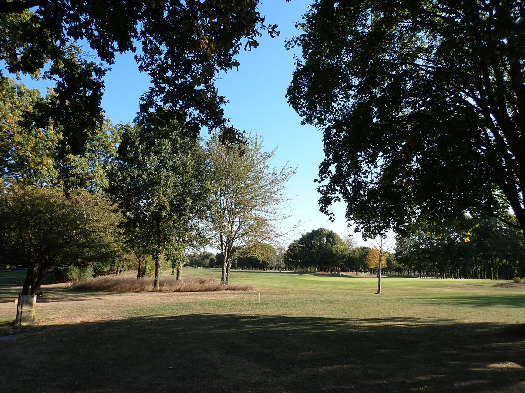 Golf Blue Green Niort Romagne景点图片