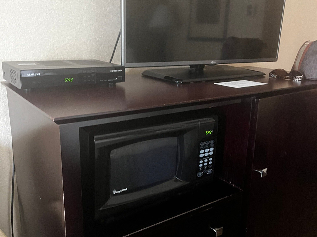 Holiday Inn Express & Suites Milford By IHG主图