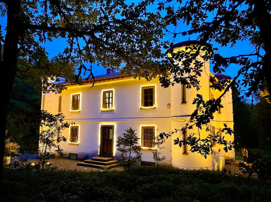 Bonorva旅游景点-Villa Piercy