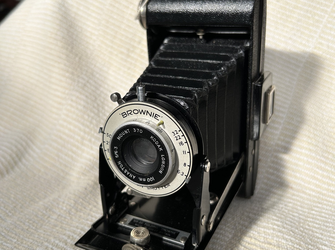Carmarthen Antiques Centre景点图片