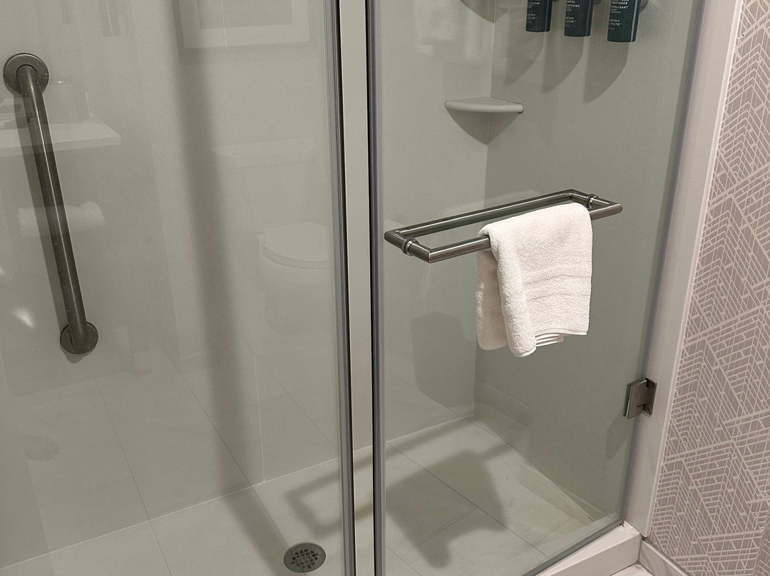 DoubleTree by Hilton Evansville主图