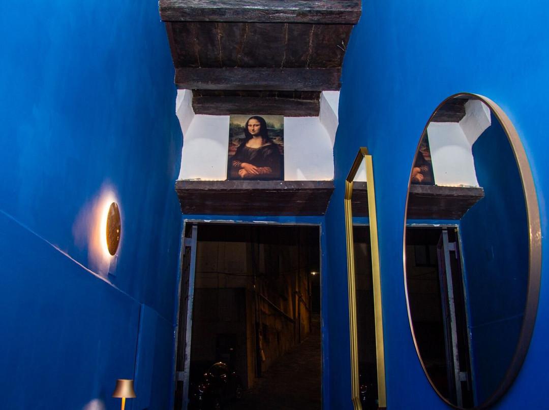 The Wood Drink And Wine