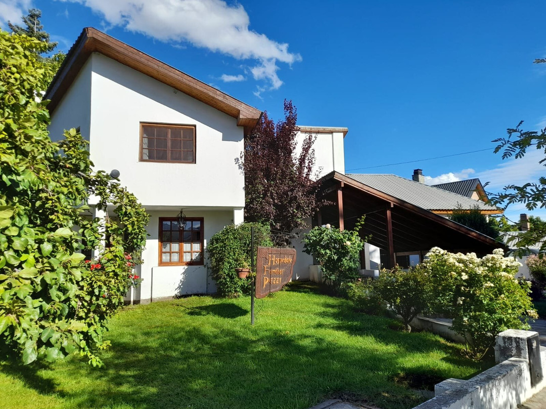 Hospedaje Familiar Pezzi