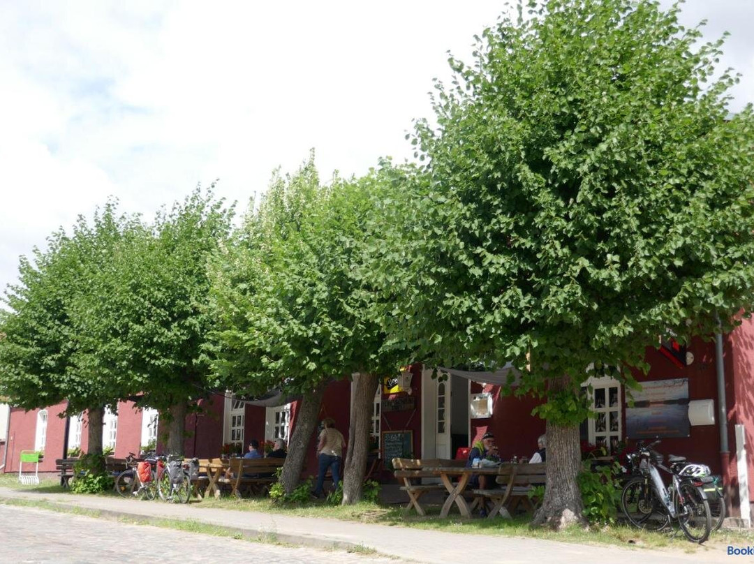 Gaststatte und Ferienhof Zu den Linden