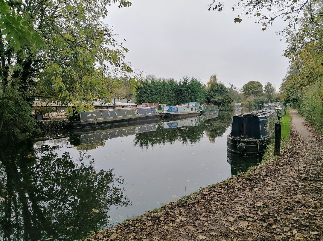 The WatersEdge Canal Cottages主图