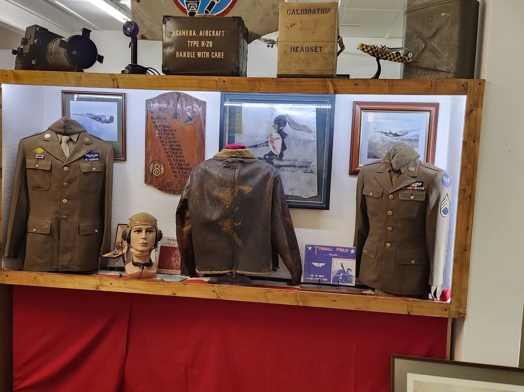 The Wartime & Vintage Store景点图片