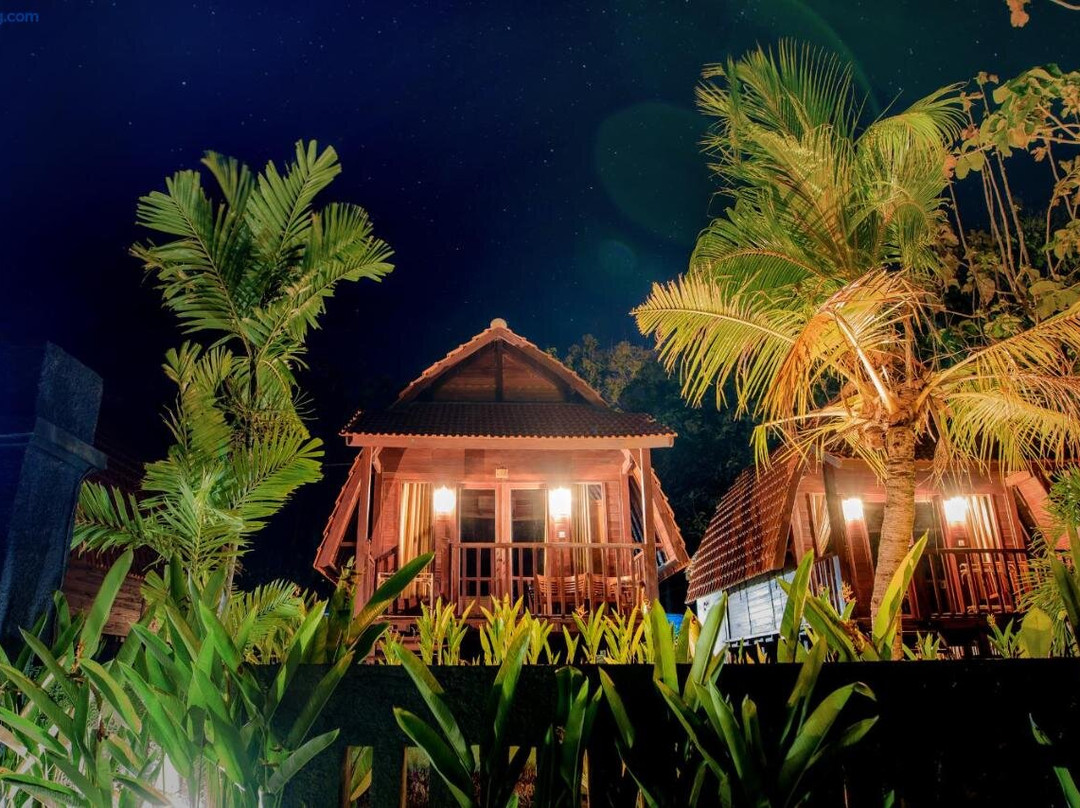 Batununggul酒店住宿-The Granyam Garden Cottage