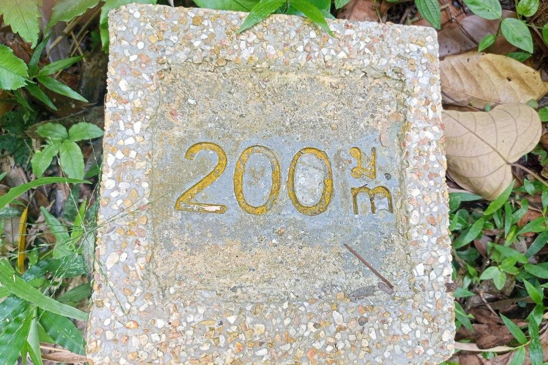 Ton Pring Waterfall-拉克山必去景点