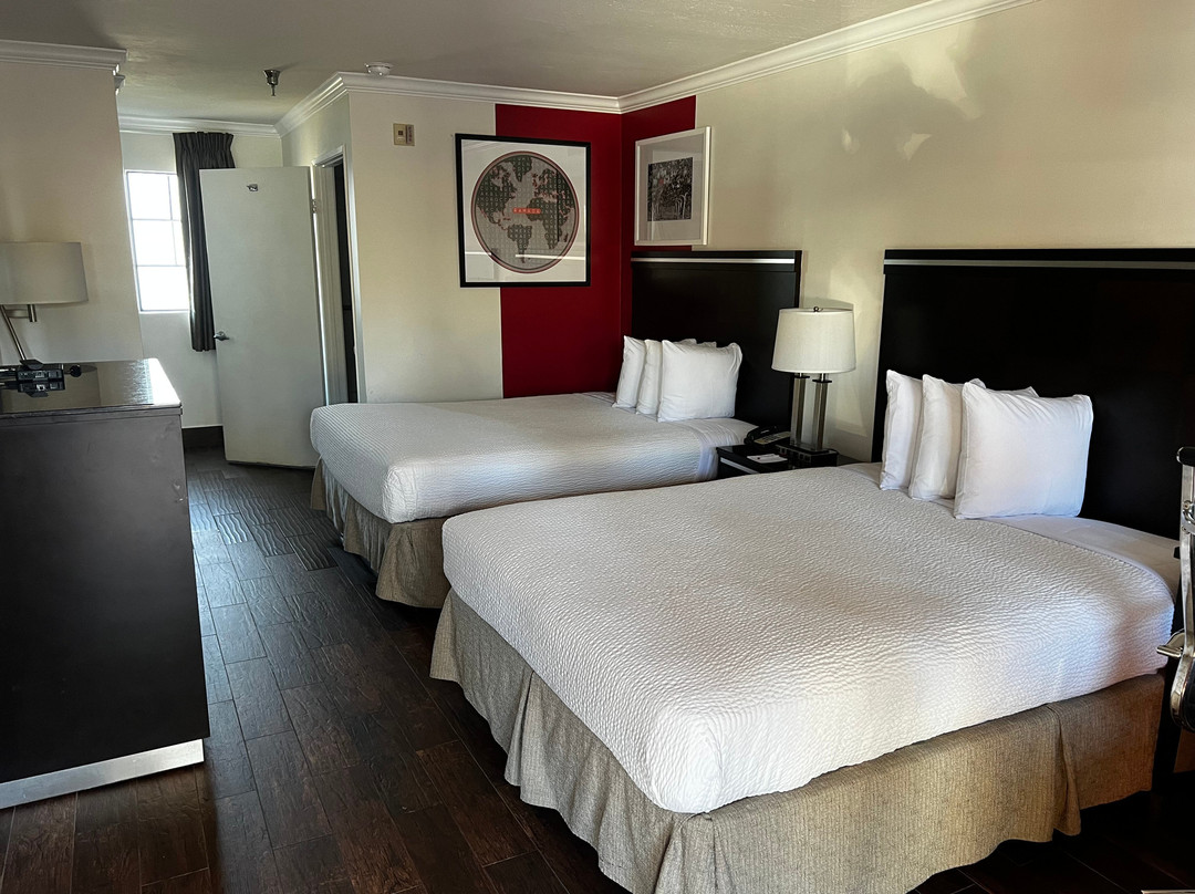Ramada by Wyndham San Diego Poway Miramar主图