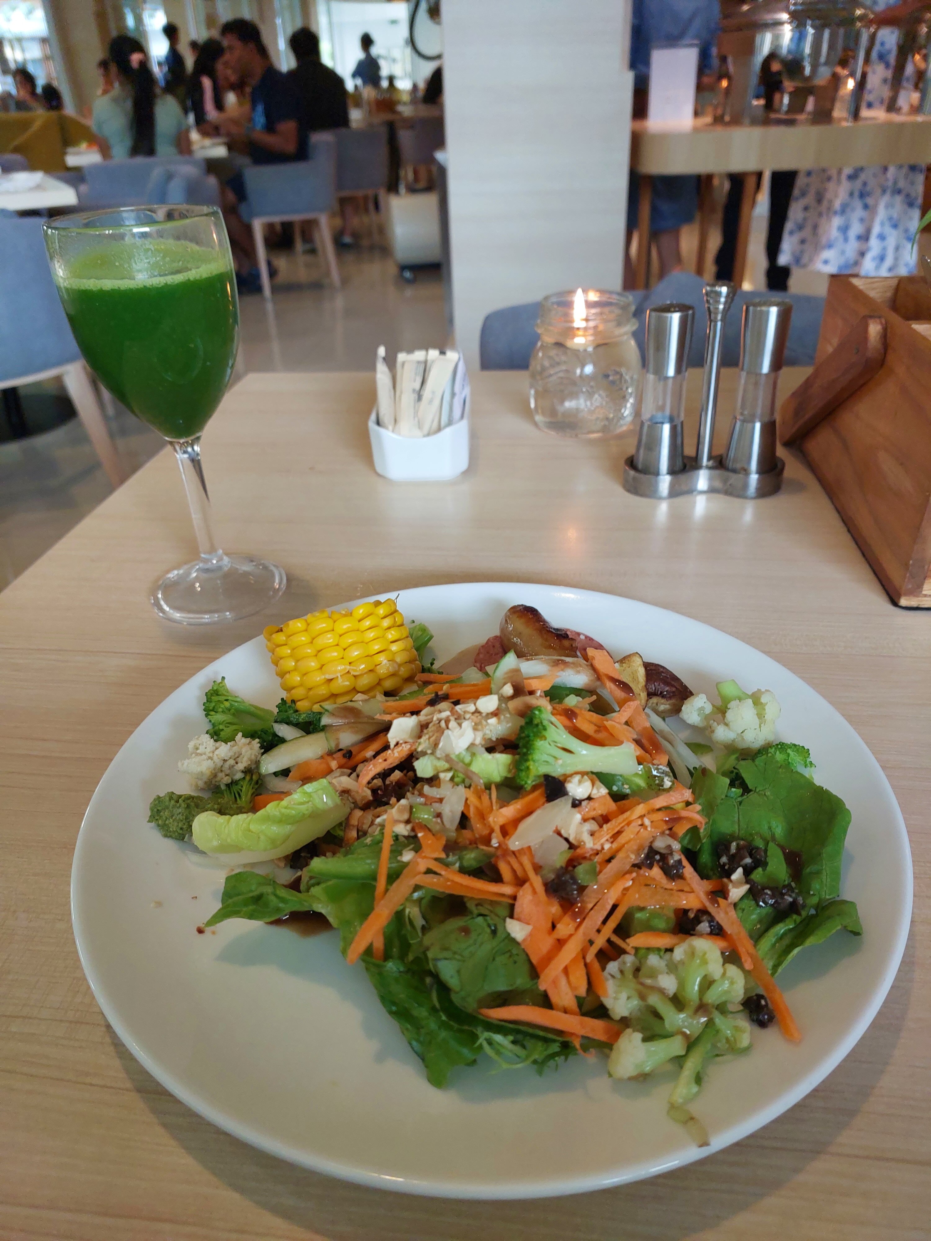 Fairfield by Marriott Bali Kuta Sunset Road-餐饮