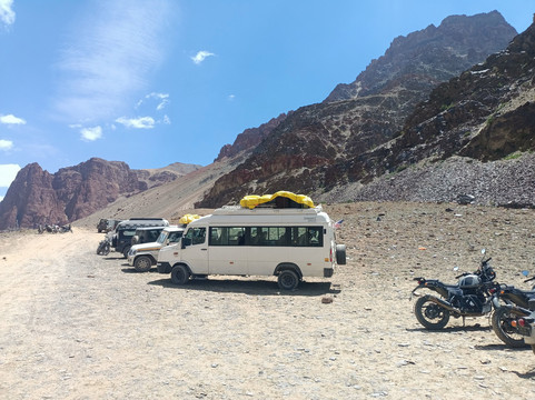 Mahajan Travels-昌迪加必去景点