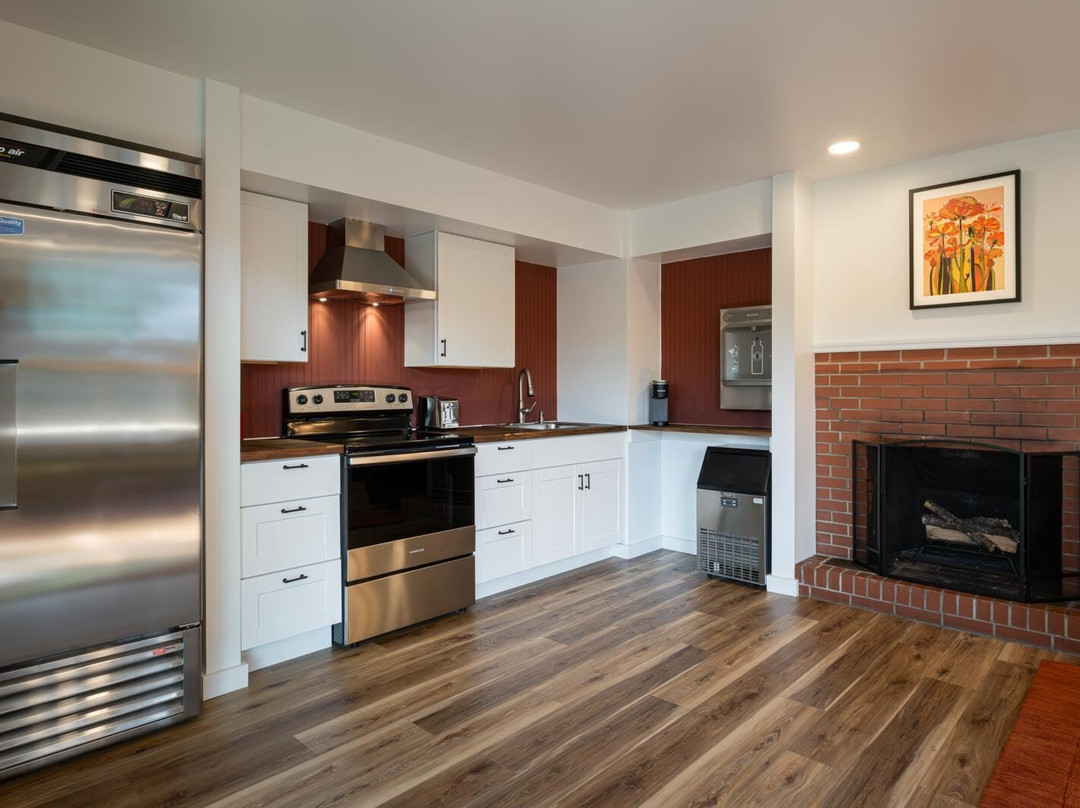 Town House Lodge主图