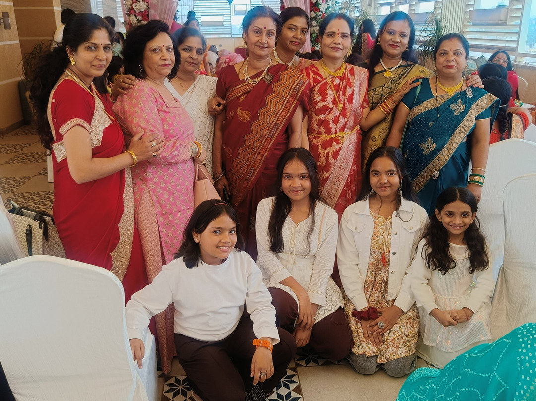 Express 11 Hotel & Banquets主图