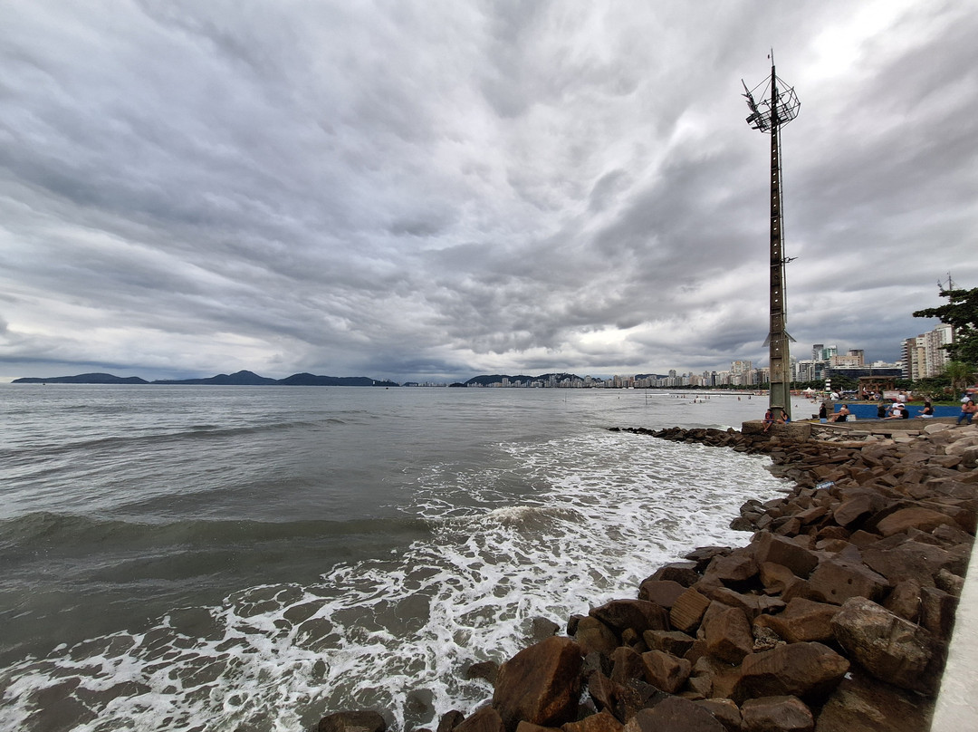 Praia do Embaré-桑托斯必去景点