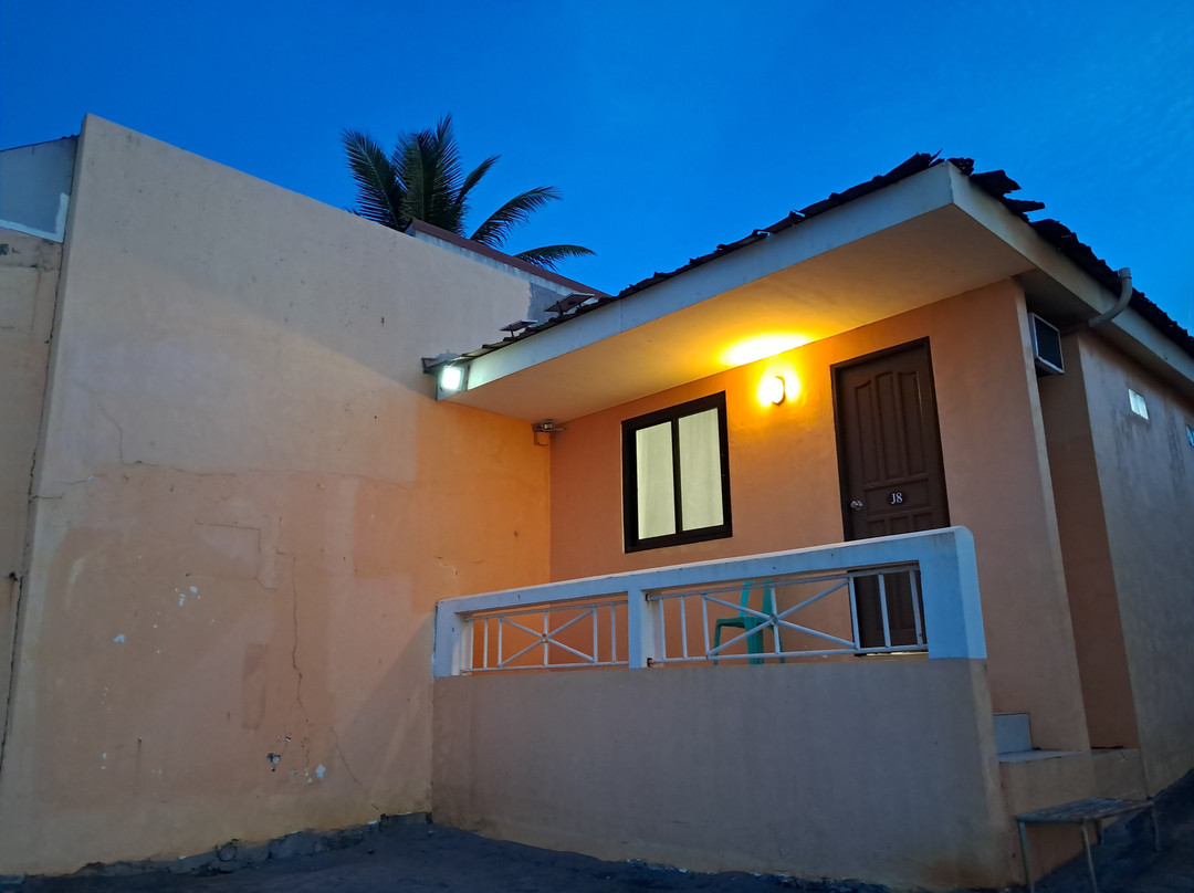 Waterfront Beach Resort主图