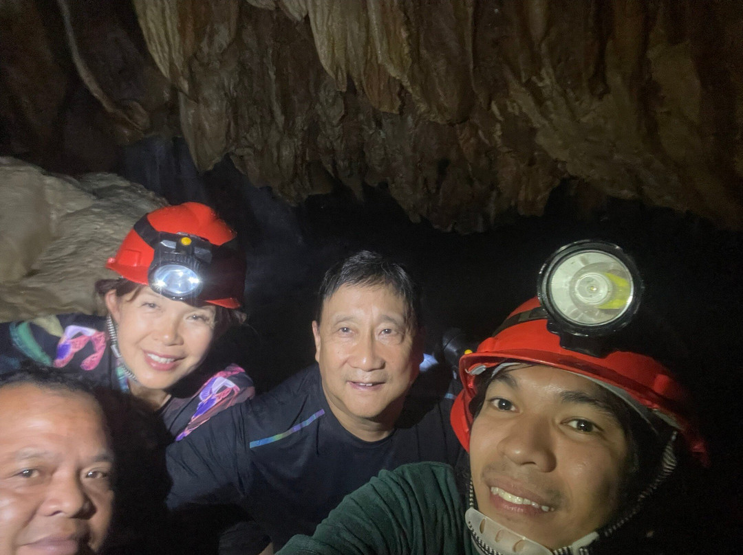 Cavinti Underground River and Caves Complex景点图片