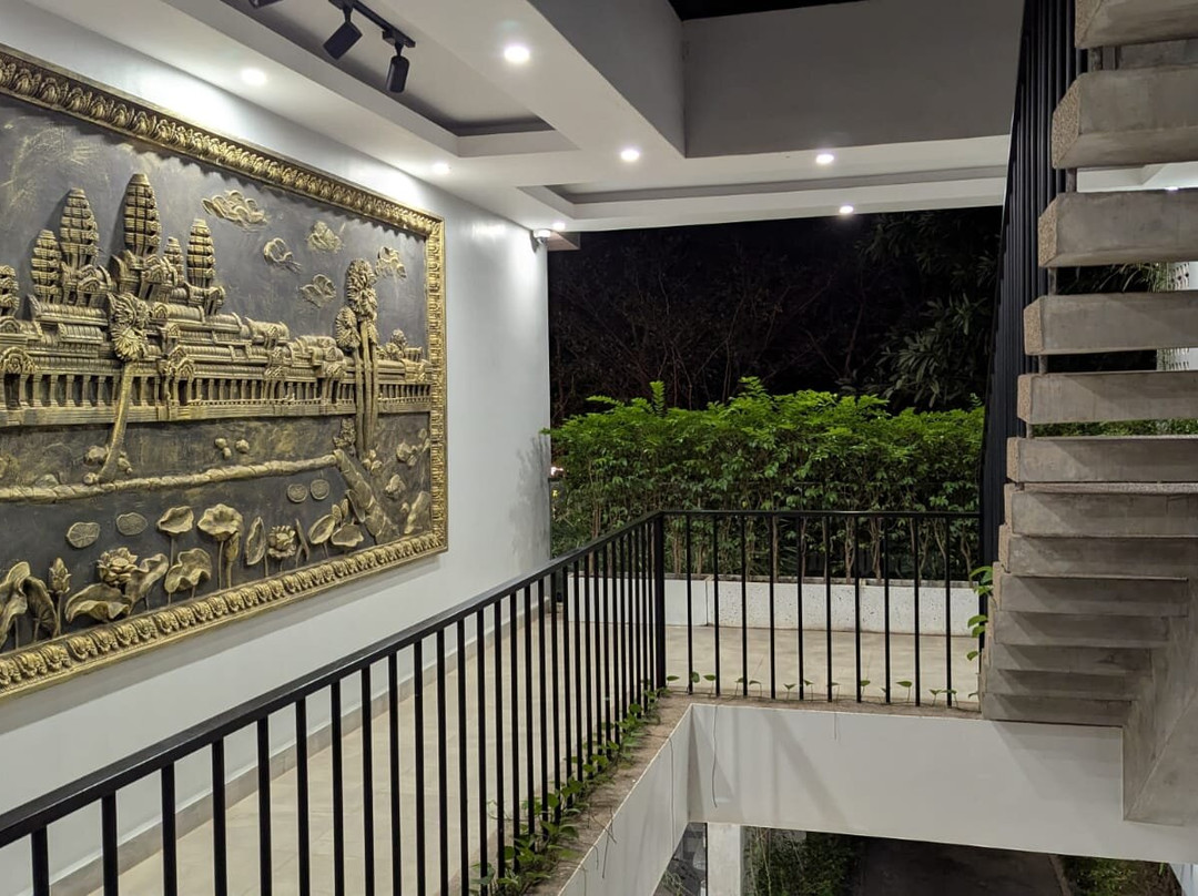 Rainforest Hotel By NSUN主图