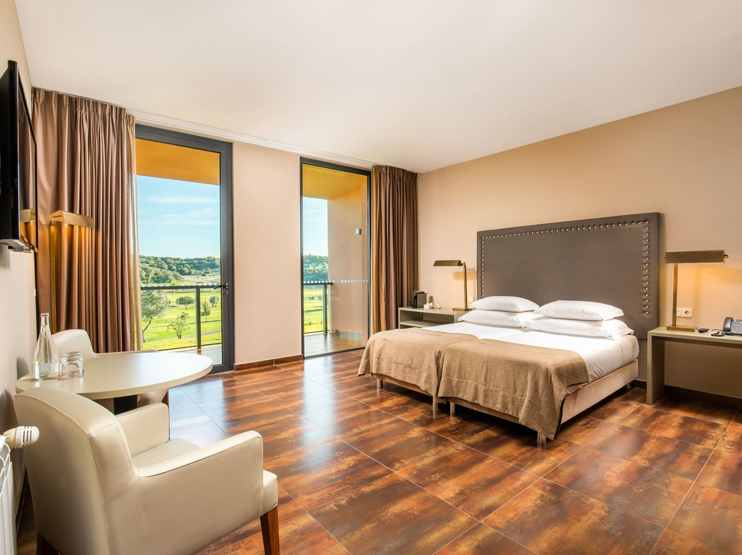 NAU Morgado Golf & Country Club主图