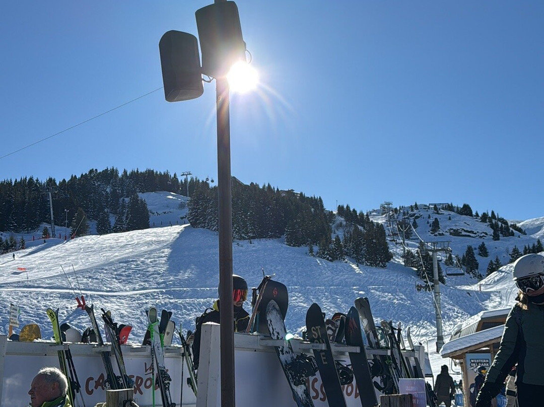 Oxygene Ski & Snowboard School Courchevel景点图片