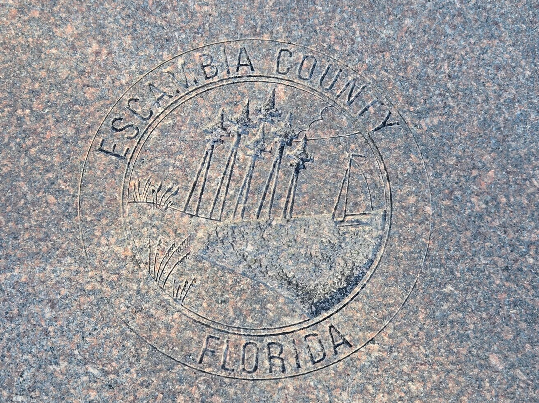Plaza De Luna景点图片