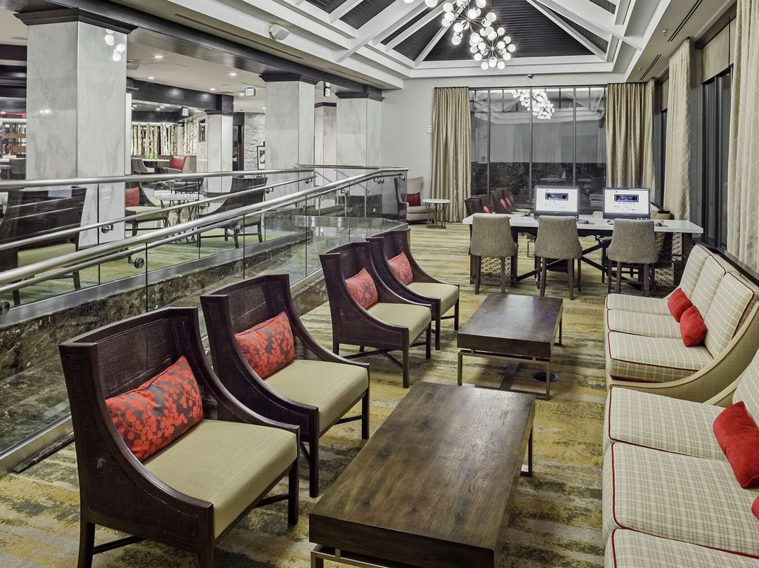 丹佛希尔顿逸林酒店