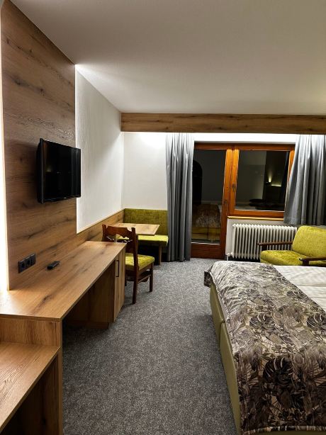 Hotel Cafe-Zillertal-官方