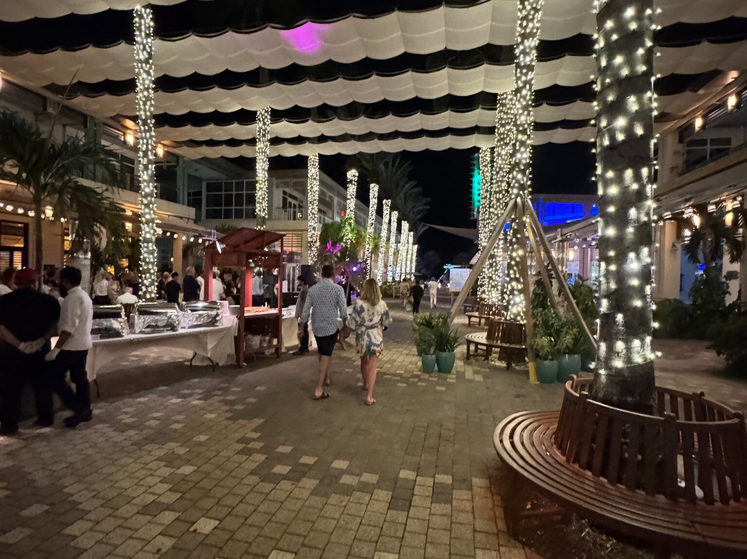 Camana Bay-大开曼岛必去景点