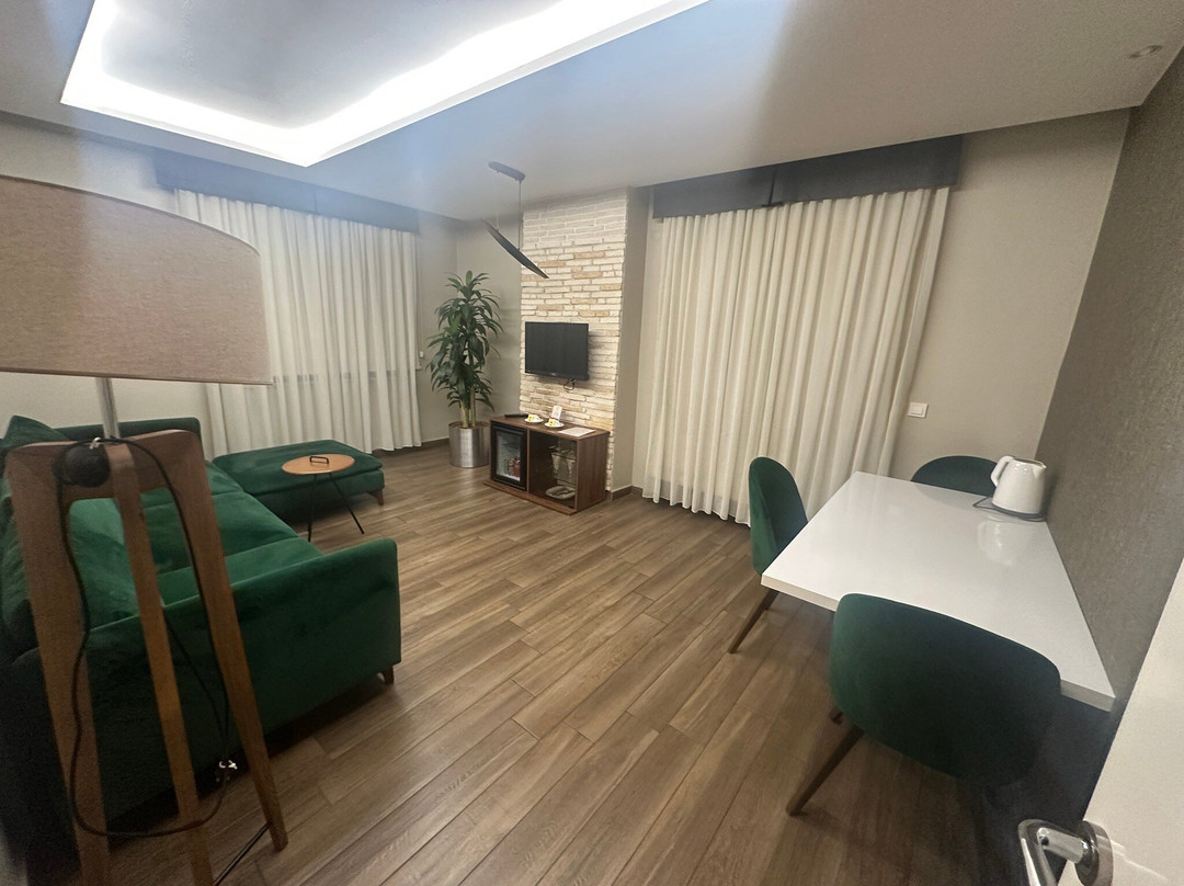 Maxuite Hotel In Home主图