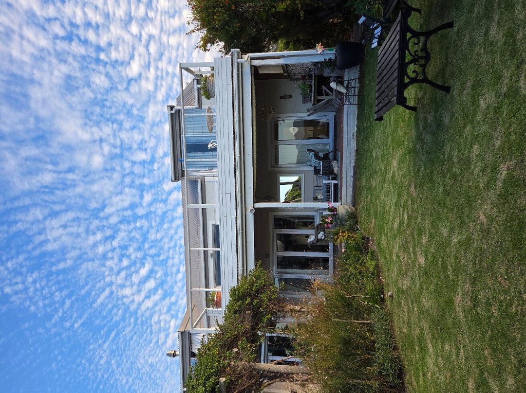 Guinea Fowl House B&B主图