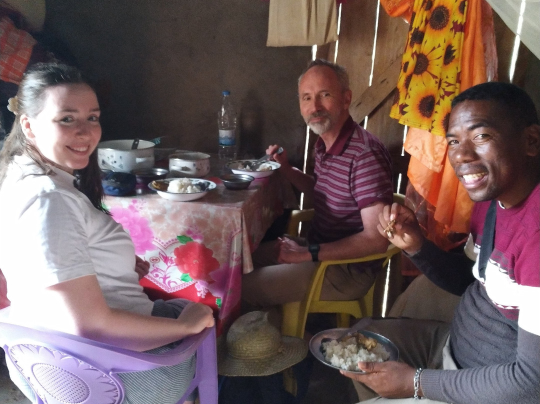 Madagascar Magic Tours-安齐拉贝必去景点